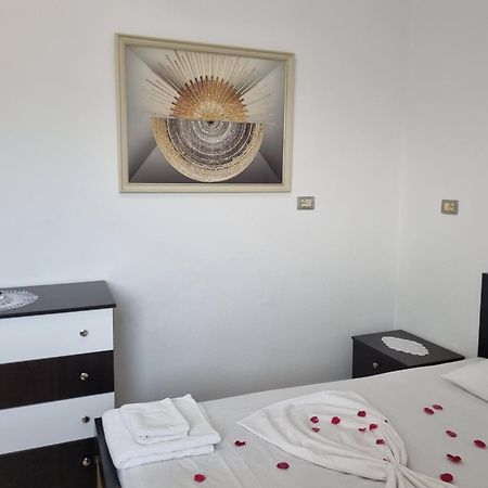 Apartment Besnik Brahimi קסאמיל מראה חיצוני תמונה