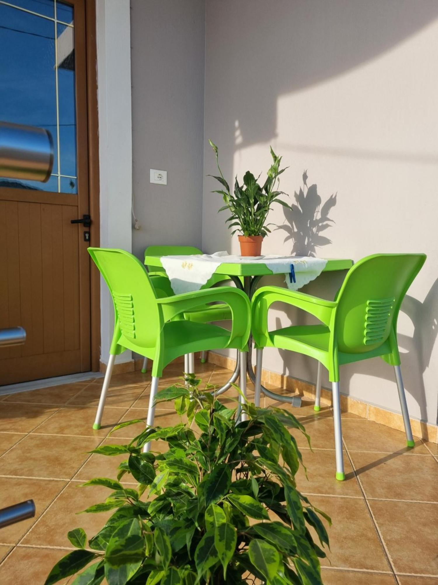 Apartment Besnik Brahimi קסאמיל מראה חיצוני תמונה