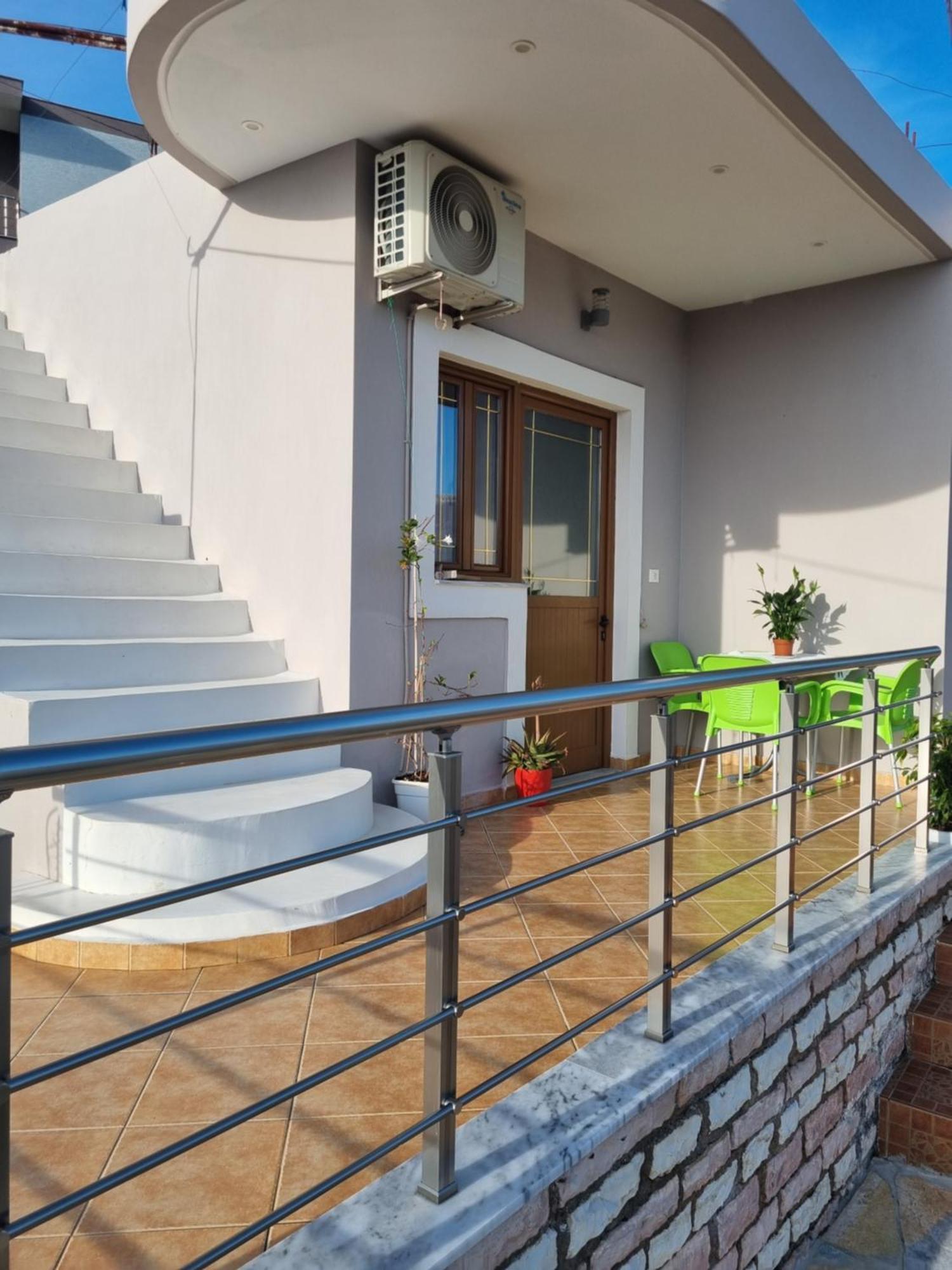 Apartment Besnik Brahimi קסאמיל מראה חיצוני תמונה