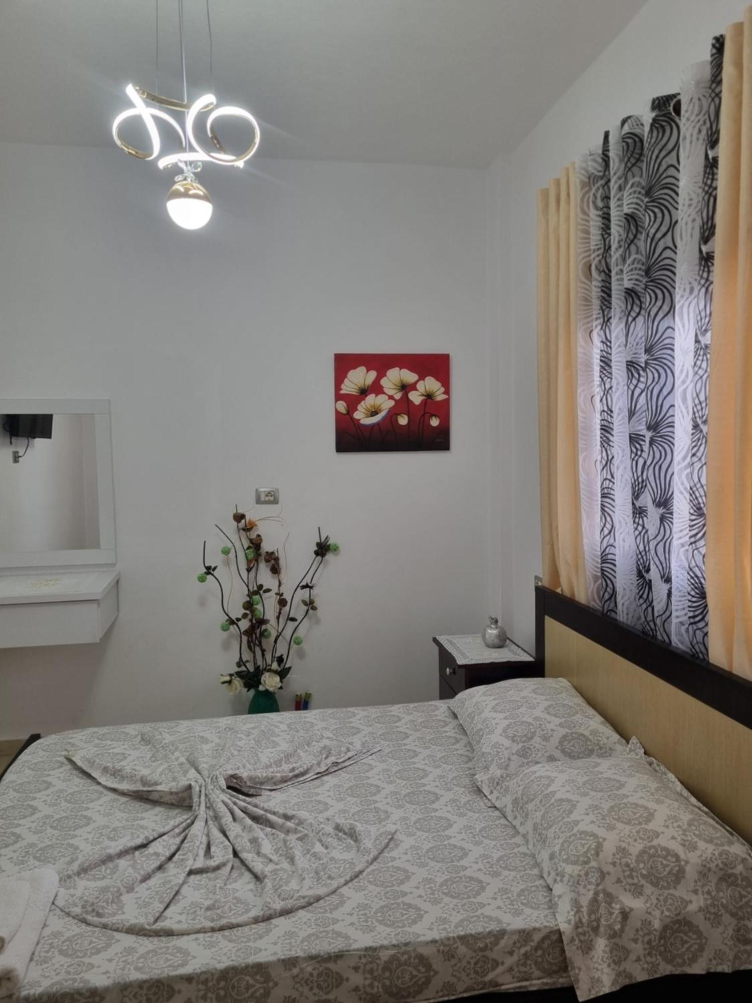 Apartment Besnik Brahimi קסאמיל מראה חיצוני תמונה